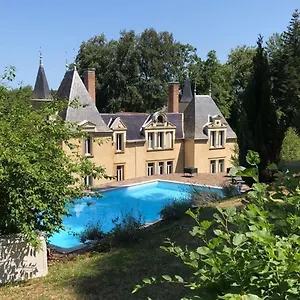 Chateau De Bonnevaux 4*, Villeneuve-de-Marc France